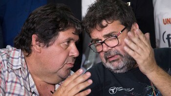 Los dirigentes sindicales Néstor Segovia
