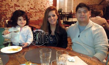Hoy, la ciudadana de Homs (que dentro de unos días también tendrá la ciudadanía argentina) comparte su vida con su marido, el policía federal santafesino Walter Cortes, y la hija de dos años y medio de ambos: Siriana Beatriz.