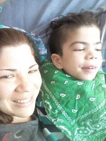 “Elías necesita cada día. No