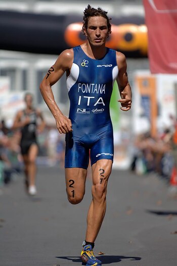 Fontana representando al equipo italiano