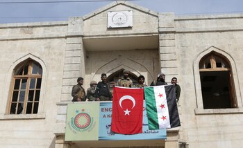 Tropas turcas y milicias aliadas