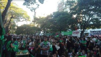 Cientos de mujeres se juntaron