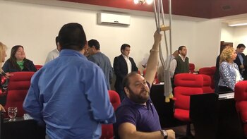 Juan José Castro (con las