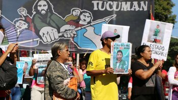 Familiares del chico y vecinos