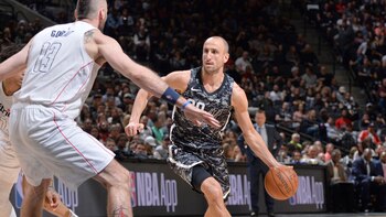 Manu Ginóbili sorprendió a los