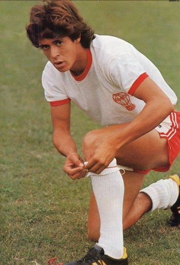 ídolo de Huracán, se consagró campeón en 1973. (Foto: Twitter)