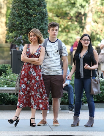 Sarah Hyland, Ariel Winter y