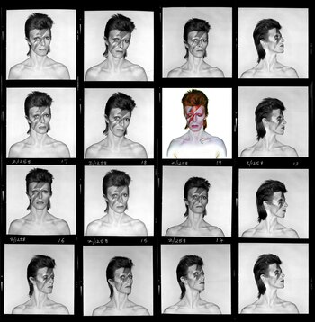 Contactos de Aladdin Sane, 1973.