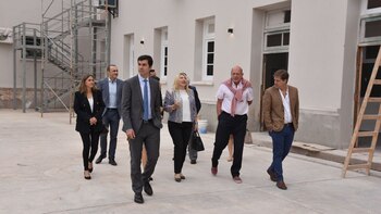 Los gobernadores recorriendo las obras