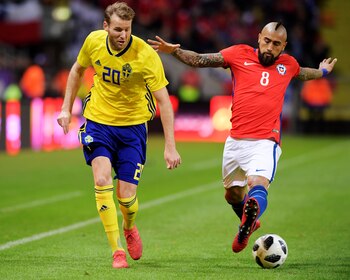 El mediocampista Arturo Vidal anotó