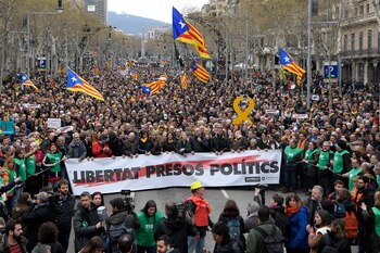 “Libertad a los presos políticos”,