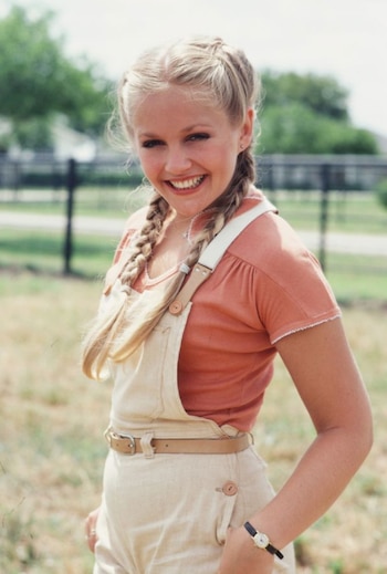 Lucy Ewing interpretada por Charlene