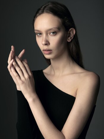 Se caracteriza por su personalidad