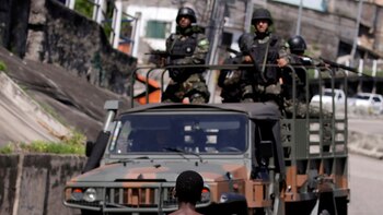 Por la ola de violencia,