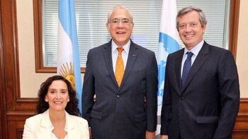 Michetti, Monzó y el secretario