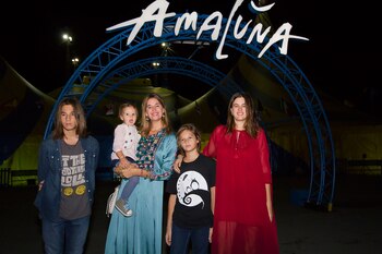 Dolores Barreiro junto a sus