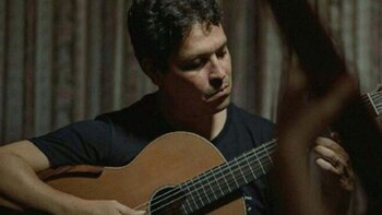 Lara fue fundador del Festival Internacional de Guitarra de Angostura