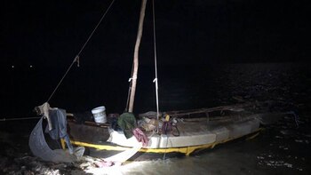 La rudimentaria balsa en la