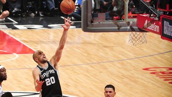 Manu Ginóbili superó los 14 mil puntos en los San Antonio Spurs (AFP)