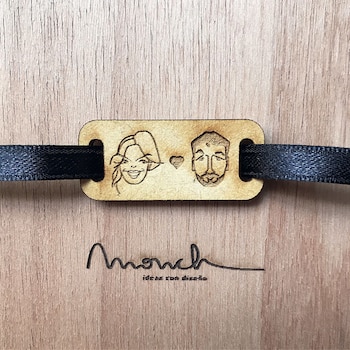 Hubo pulseras personalizadas (para los lockers donde se guardaban los celulares).