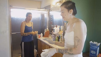 Sara y Amanda Eldritch podían pasar hasta 10 horas bañándose y gastaban hasta cinco litros de alcohol por día para higienizarse