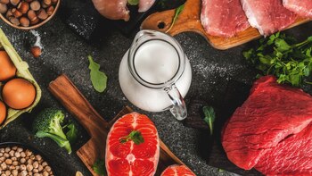 Carnes, pescado, pollo y alimentos fortificados son vitales para mantener buenos niveles de hierro en el organismo.