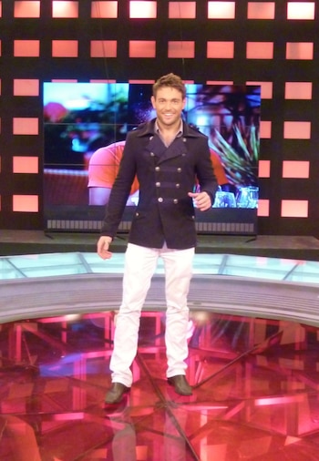Surgido de GH 2007, Agustín condujo el noticiero diario de la versión colombiana del reality