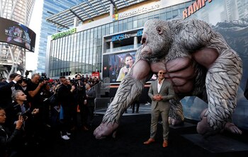 Dwayne Johnson “La Roca” en