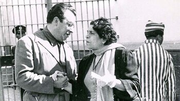 Esperanza Iris visita a Paco