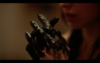 El título “M.F.A” significa Máster