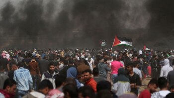 El humo de los neumáticos