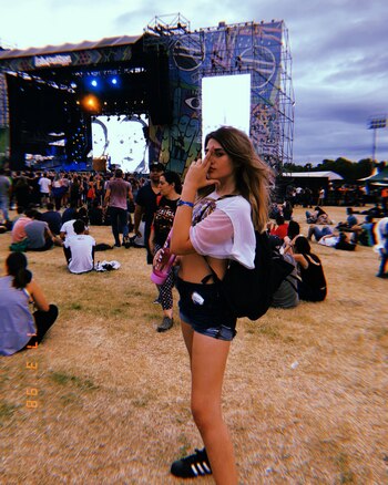 Cool con sus fotos retro.