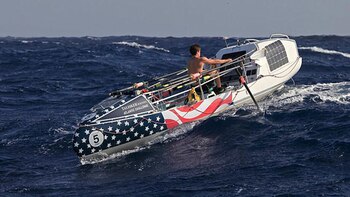 Crane remaba cerca de 14