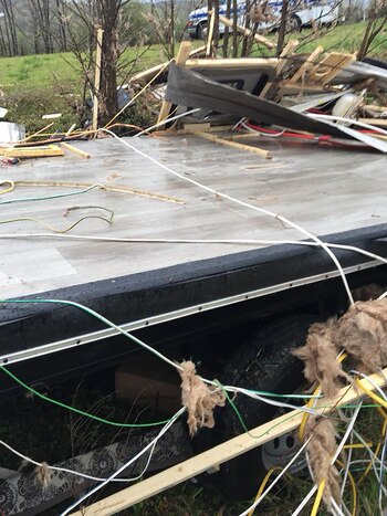 La casa rodante quedó destruida