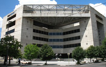 l Teatro Argentino de La