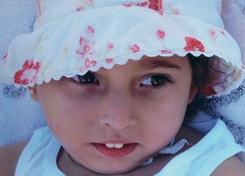 Delfina con dos años