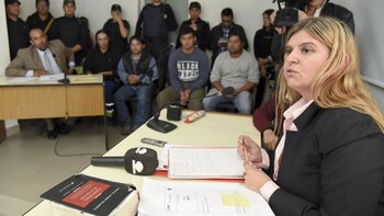 En el fondo, los cuatro