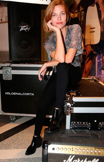 Laurita Laprida posa canchera con