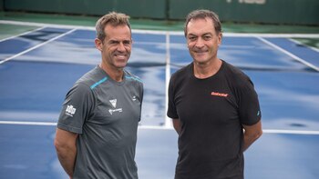 Clerc, junto a Orsanic, a quien respalda como capitán de la Copa Davis y en su trabajo en el área de Desarrollo (Foto: Guille Llamos)