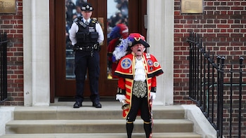 Anuncian el nacimiento del sexto