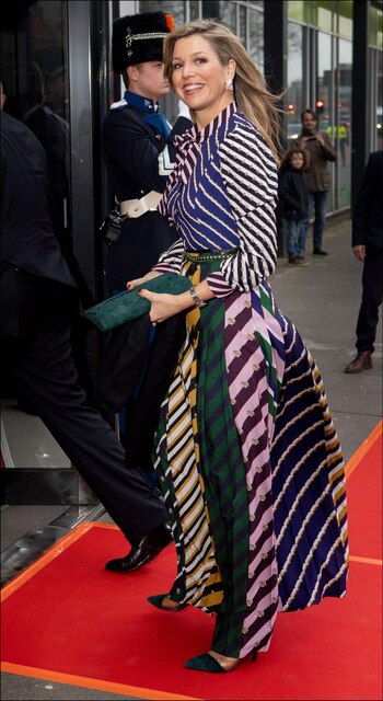 Con un diseño de Mary