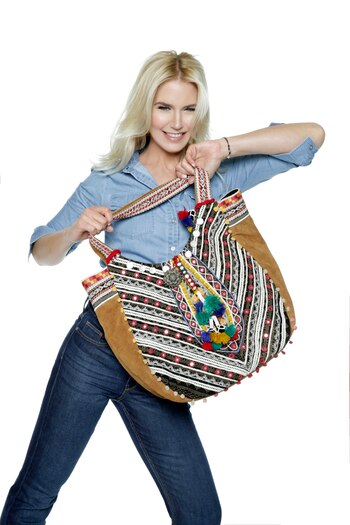 De diseño étnico y llamado