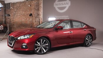 El Nissan Altima es un