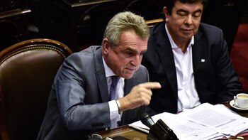 Agustín Rossi junto a Fernando