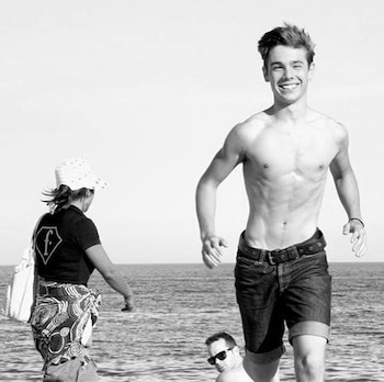 A los 5 años-Carlos Cueva-