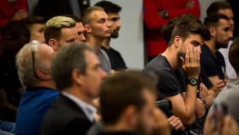 Gerard Piqué y Rakitic, algunos