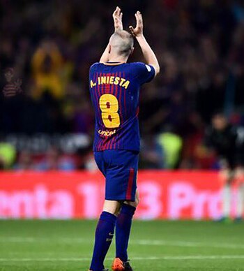 Iniesta se marcha de Barcelona