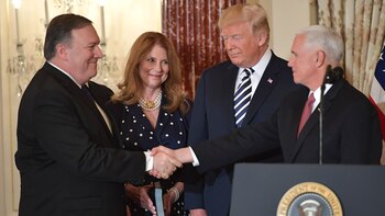 Pompeo, Trump y Pence (AFP)