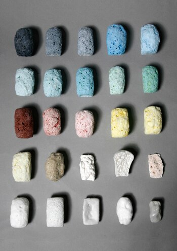 Su trabajo forma parte de la colección permanente de importantes museos como el MoMA en Nueva York