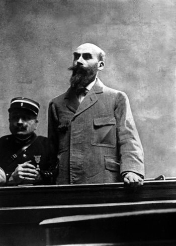 Henri Landru sobre el tramo